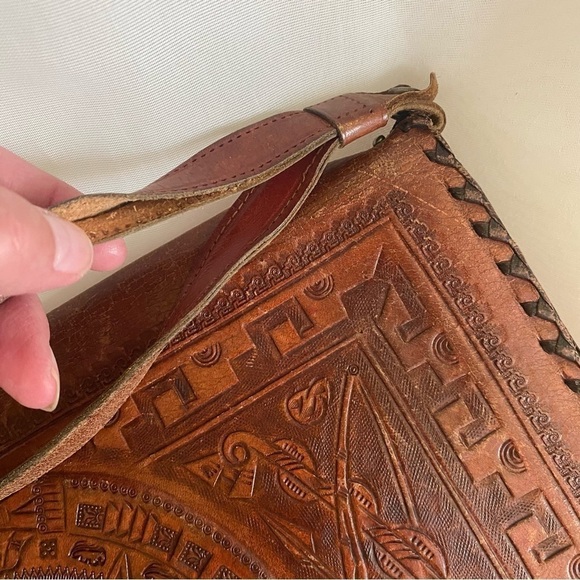 VINTAGE 1950s Hand Tooled Leather Satchel Purse Bag Mexico - Picture 12 of 16